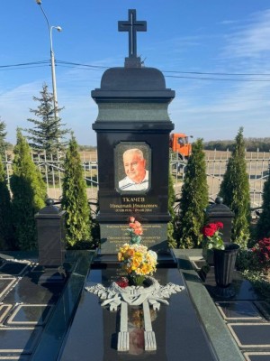 Элитный памятник №115 — ritualum.ru Элитный памятник №115 — ritualum.ru